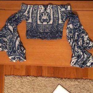 LF off the shoulder ruched top